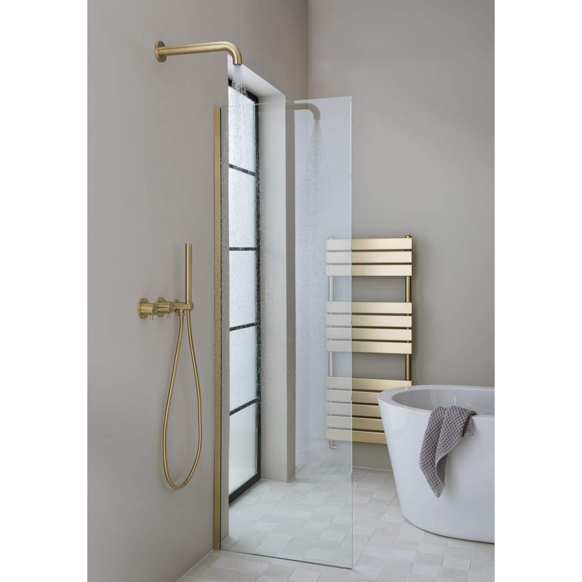 JTP Vos Brushed Brass Single Headshower (2377400BBR)